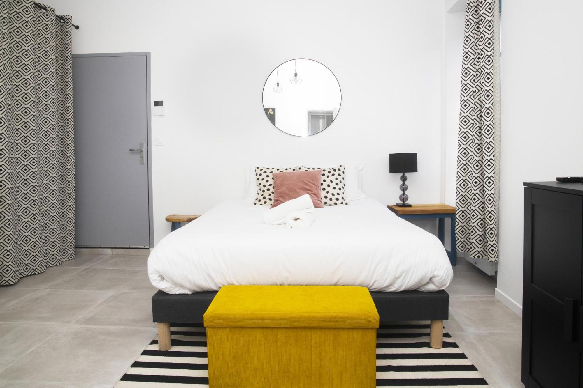 Le Jules Appart'Hotel Romans-sur-Isere Ngoại thất bức ảnh