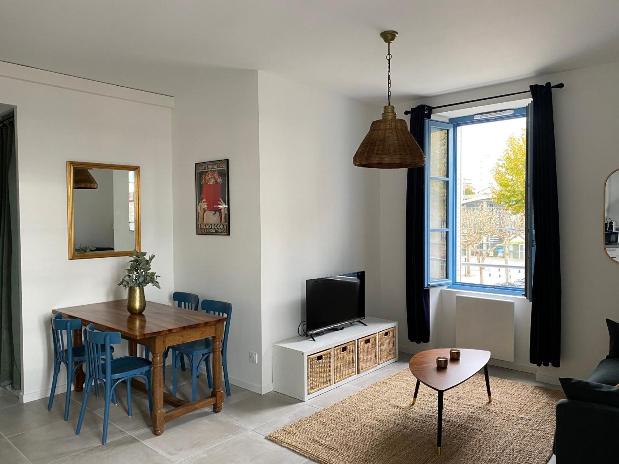 Le Jules Appart'Hotel Romans-sur-Isere Ngoại thất bức ảnh