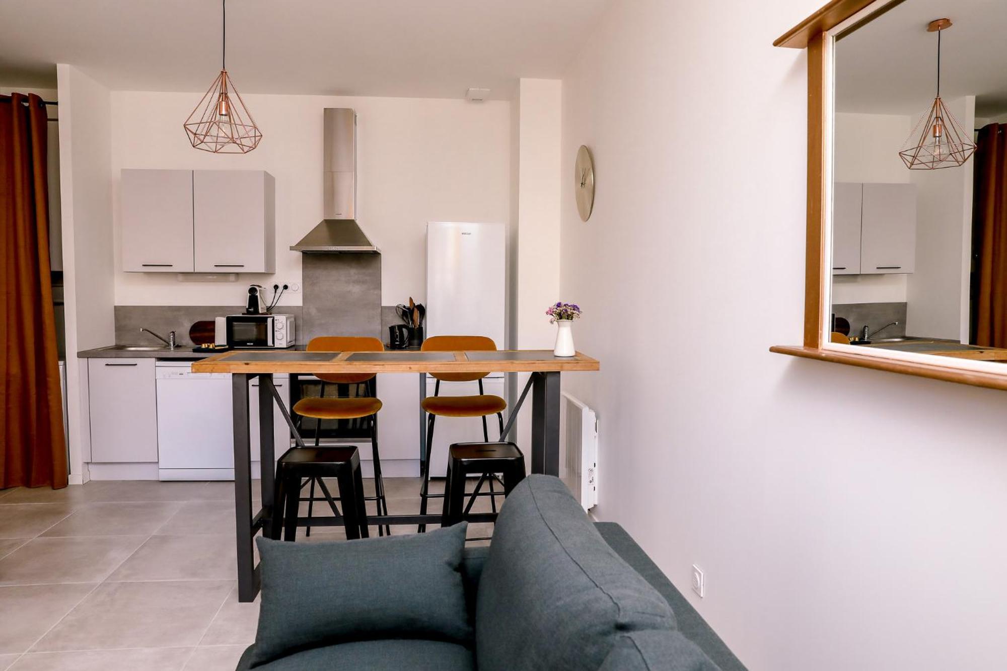 Le Jules Appart'Hotel Romans-sur-Isere Ngoại thất bức ảnh
