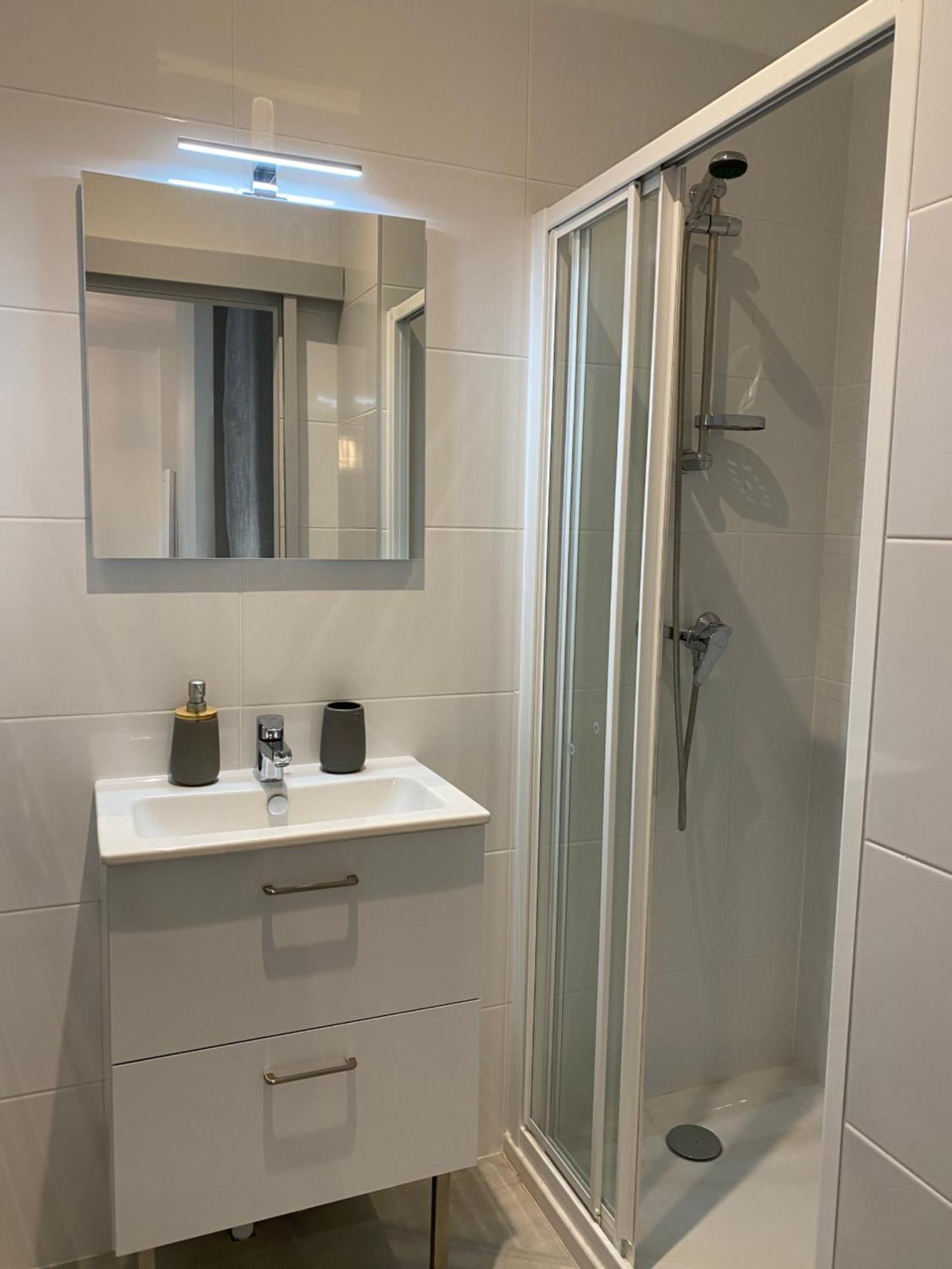 Le Jules Appart'Hotel Romans-sur-Isere Ngoại thất bức ảnh