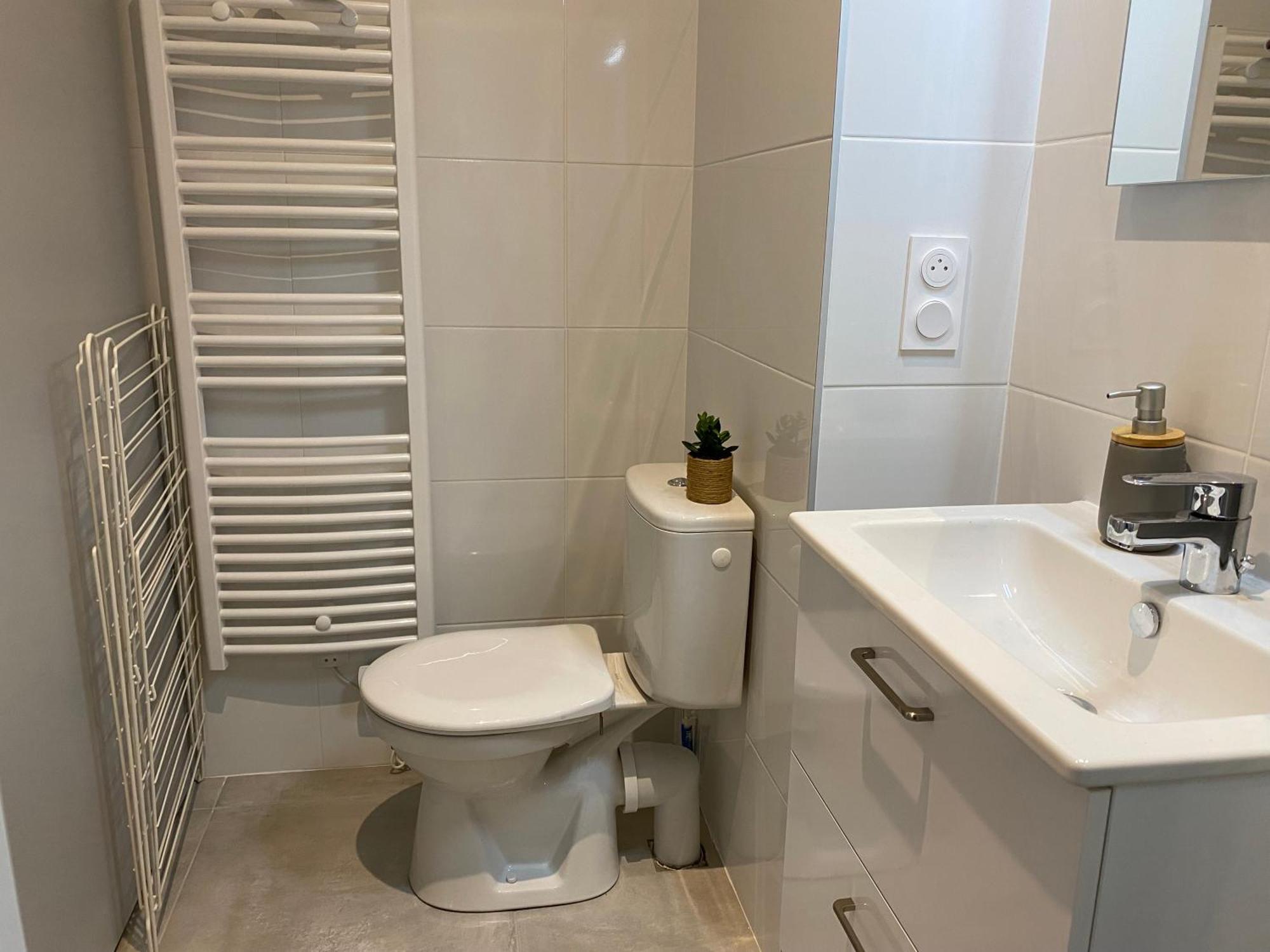 Le Jules Appart'Hotel Romans-sur-Isere Ngoại thất bức ảnh